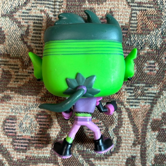 2 Funko Pop! Teen Titans Go! #604 Beast Boy & #607 Starfire No Boxes. - Picture 4 of 13